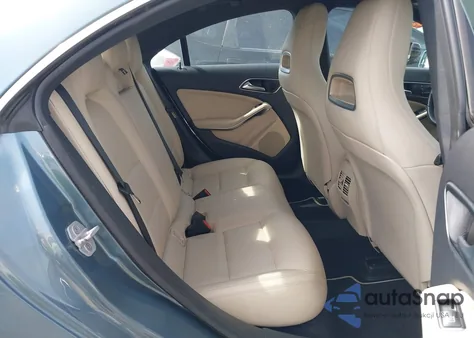 2014 Mercedes-Benz Cla 250 из США, поврежденный, VIN WDDSJ4EB3EN047515